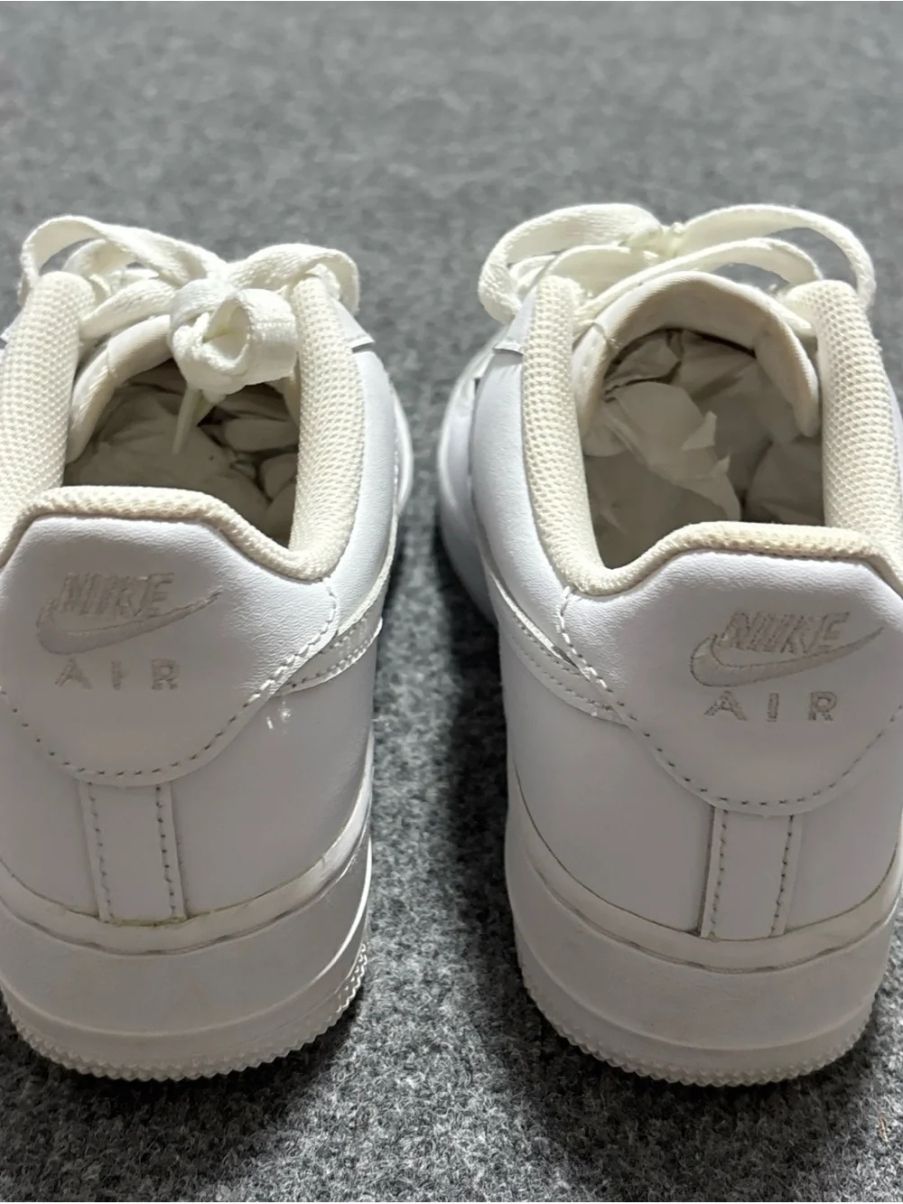 Size 6 (GS) - Nike Air Force 1 LE Low Triple White